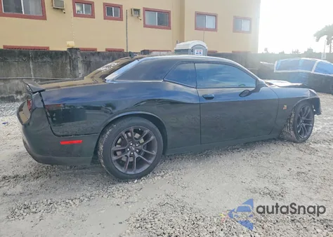 2023 Dodge Challenger R/T Scat Pack z USA, uszkodzony, nr VIN 2C3CDZFJ8PH618067